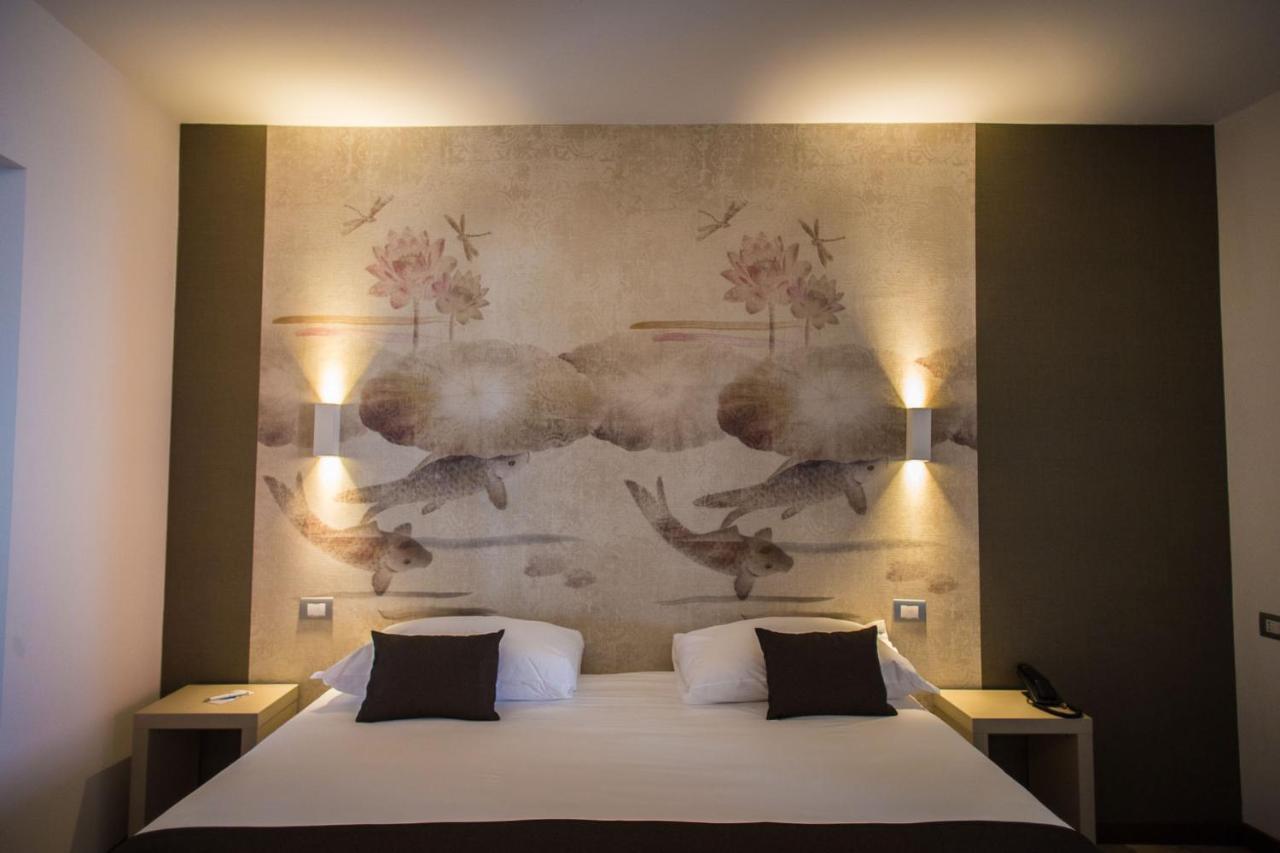Hotel Ponti อันเจรา ภายนอก รูปภาพ