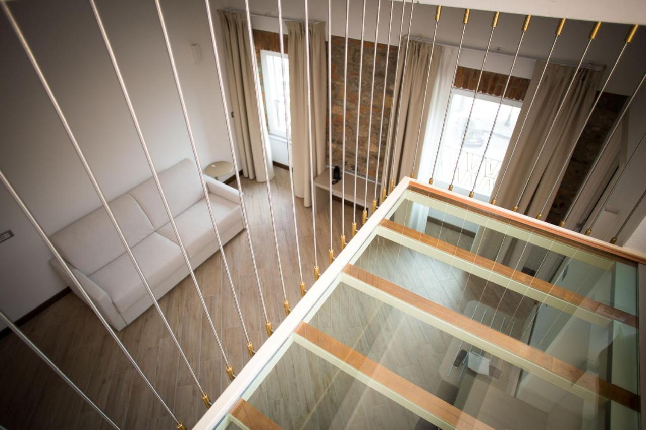 Hotel Ponti อันเจรา ภายนอก รูปภาพ