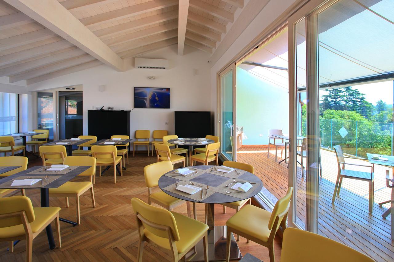 Hotel Ponti อันเจรา ภายนอก รูปภาพ