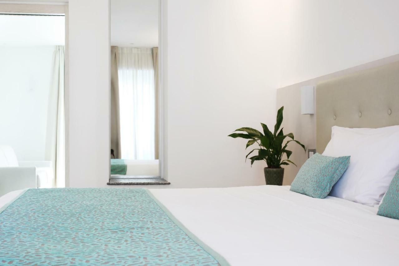 Hotel Ponti อันเจรา ภายนอก รูปภาพ