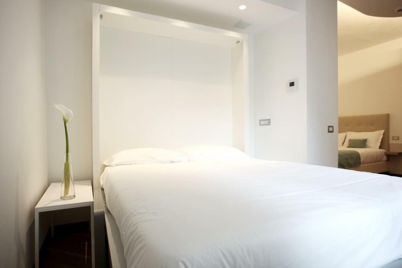 Hotel Ponti อันเจรา ภายนอก รูปภาพ